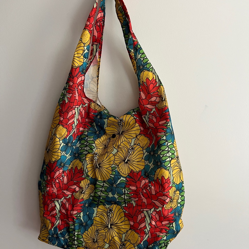 Paradise Totes Pack Down Tropical Print Travel Bag with Accessory Pouch - Picture 8 of 11